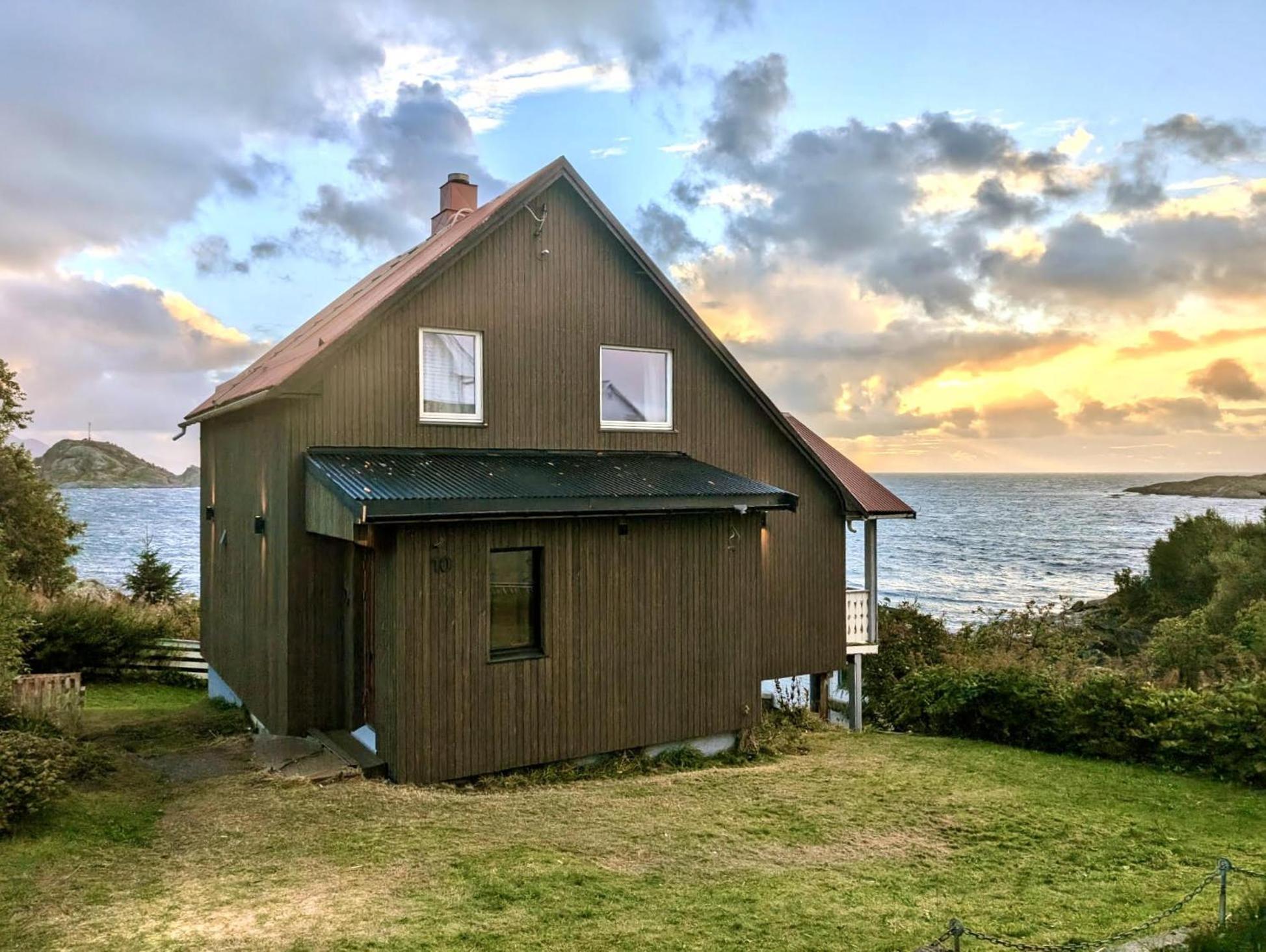 House By The Sea Reine, Lofoten Buitenkant foto